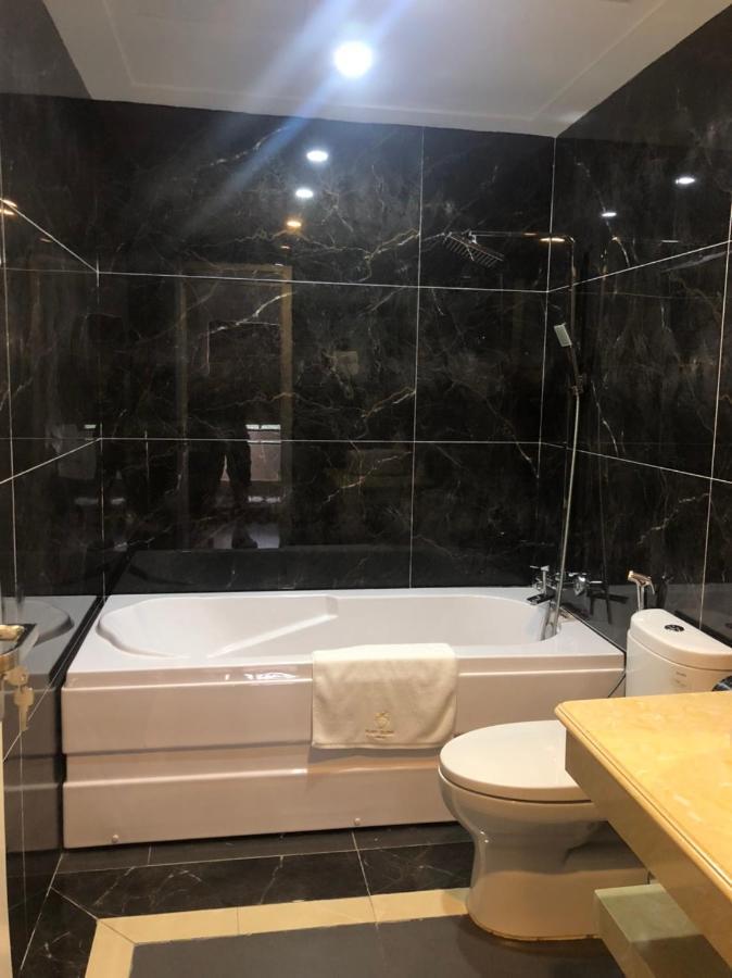 Rubyqueen Halong Hotel ها لونغ المظهر الخارجي الصورة