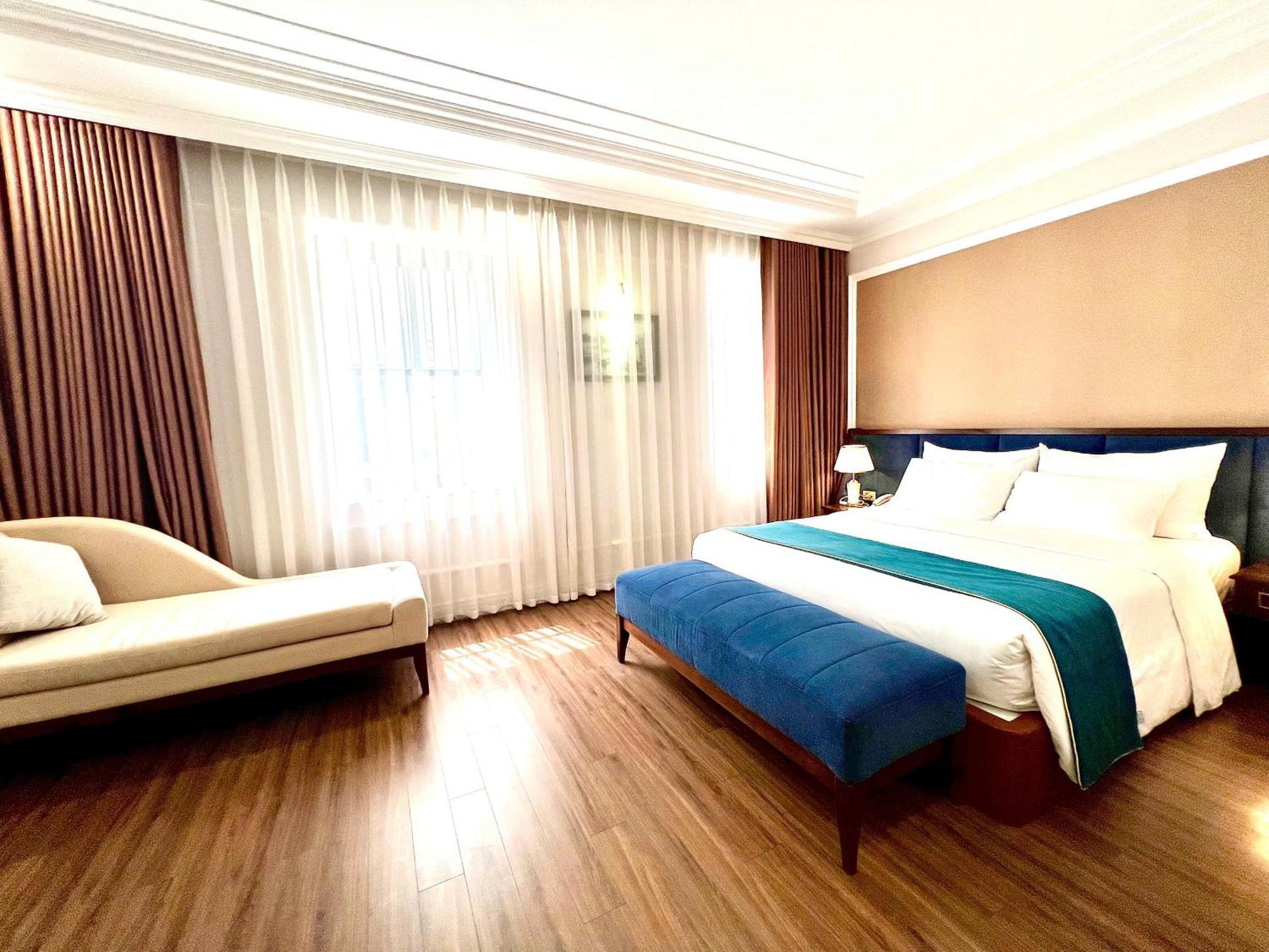 Rubyqueen Halong Hotel ها لونغ المظهر الخارجي الصورة